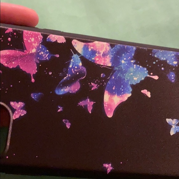 iPhone 11 Pro Max Case - Picture 4 of 5